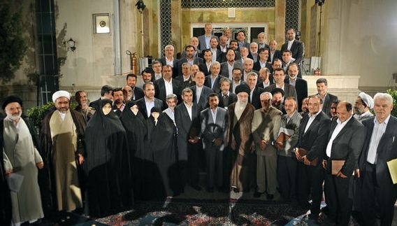 دیدار رهبری با کابینه دوم احمدی نژاد